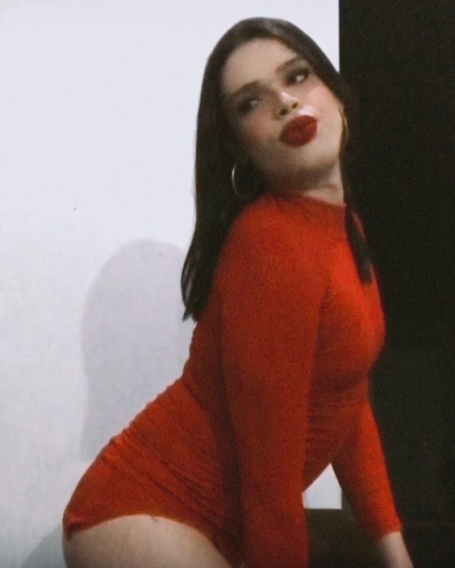 Paola Uccman 9
