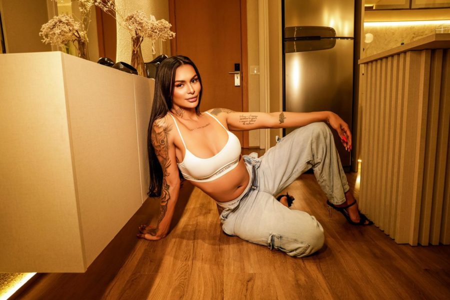 Maya Safadinha 28