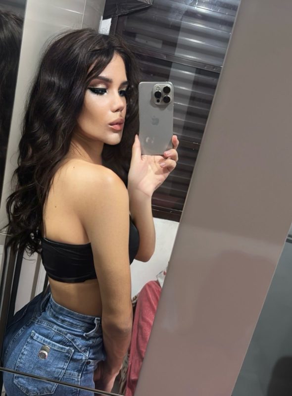 Sabrina Zampirolli 9