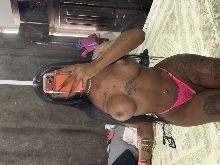 Alice Helena 37