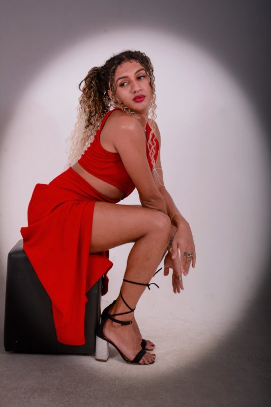 Ashley Oliveira 3