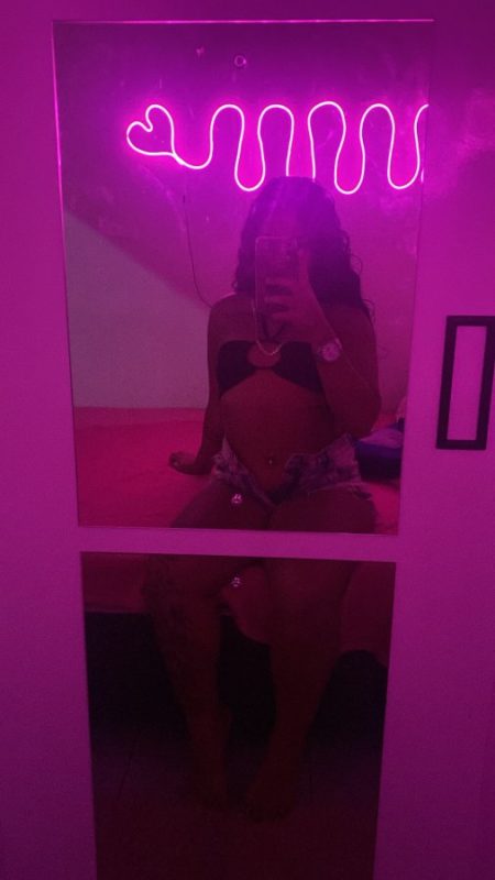 Vanielly Victoria 1