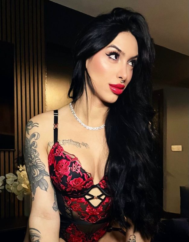 Barbara Doll 9