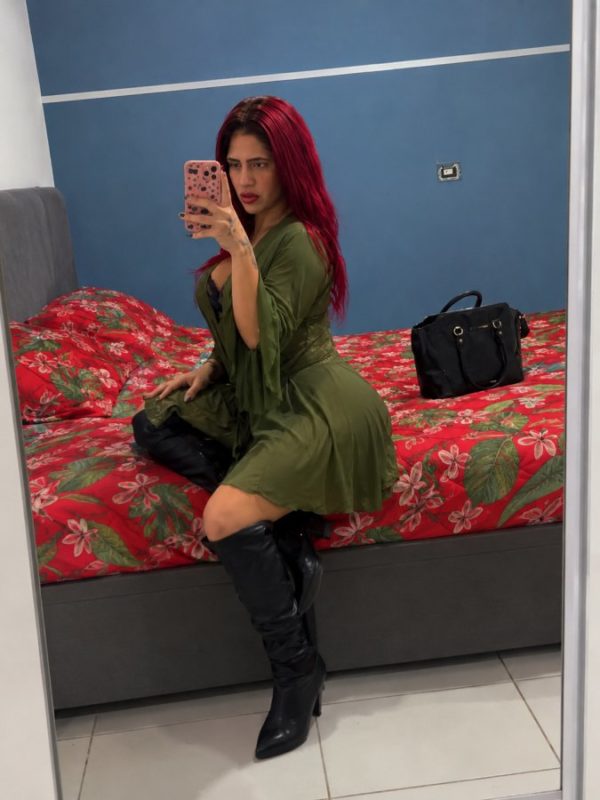 Luna Castro