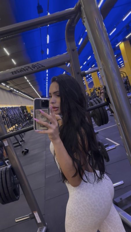 Lavínia Lacerda 26