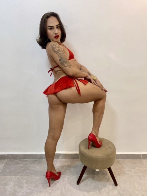 Lya Gabriella 13