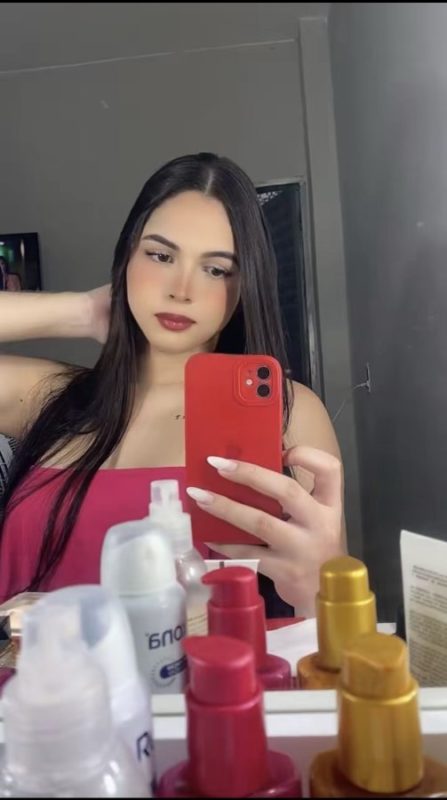 Melissa Novinha 16