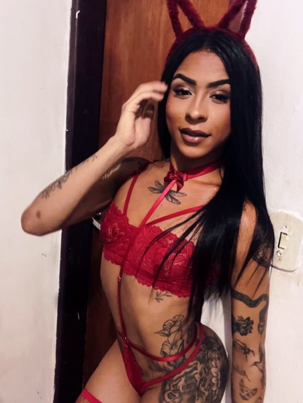Camilly Queiroz 21