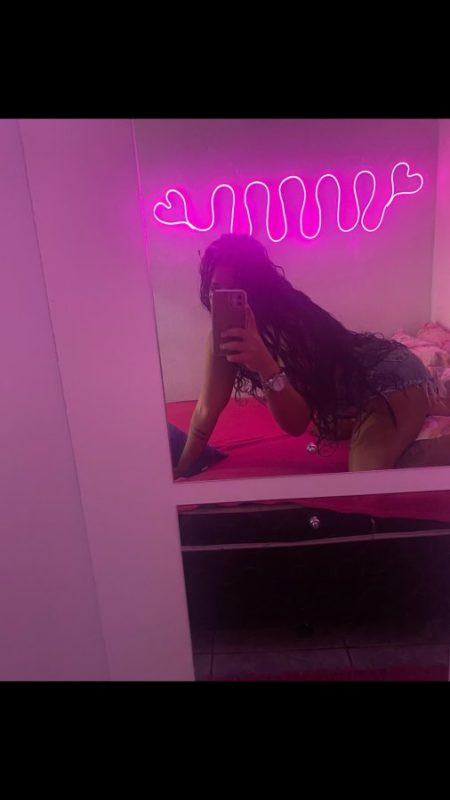 Vanielly Victoria 3