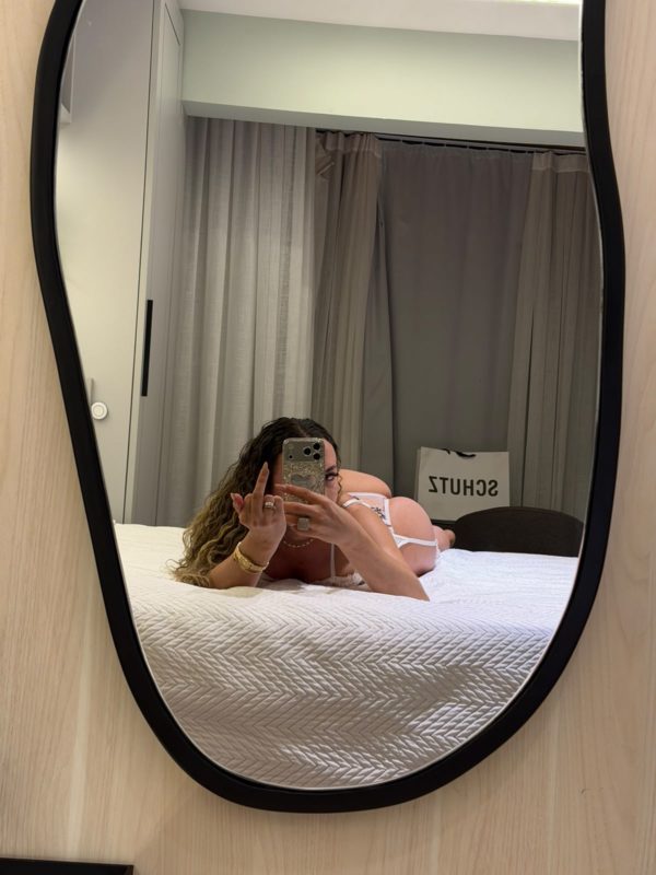 Ágatha Santos 17