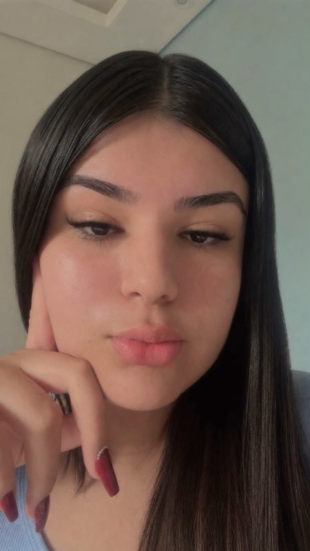 Sofia Blanco 24