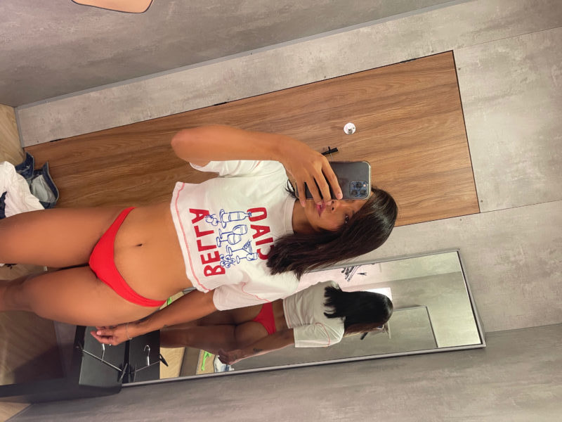 Isa Ferraz