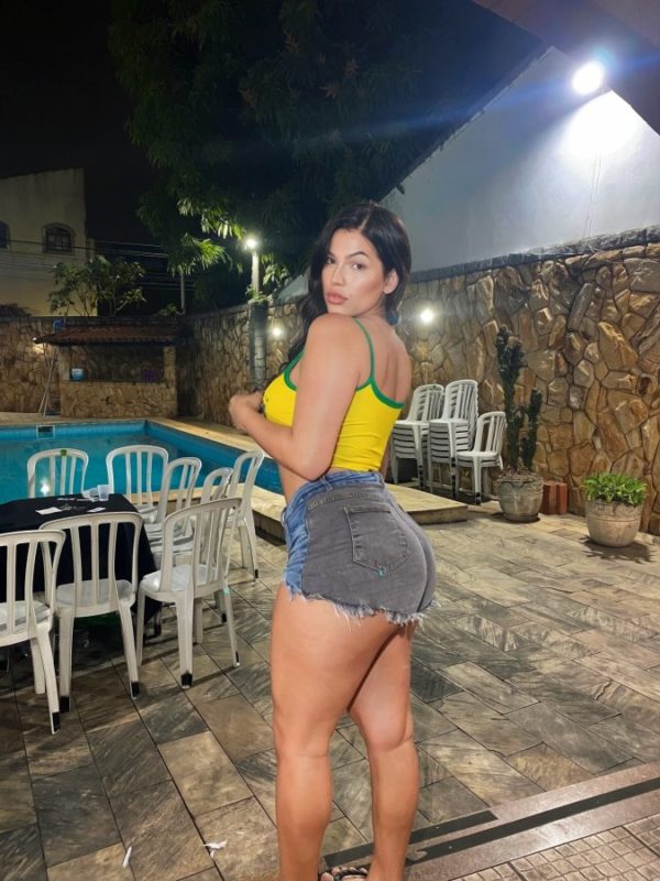 Mia Fortunatto 15