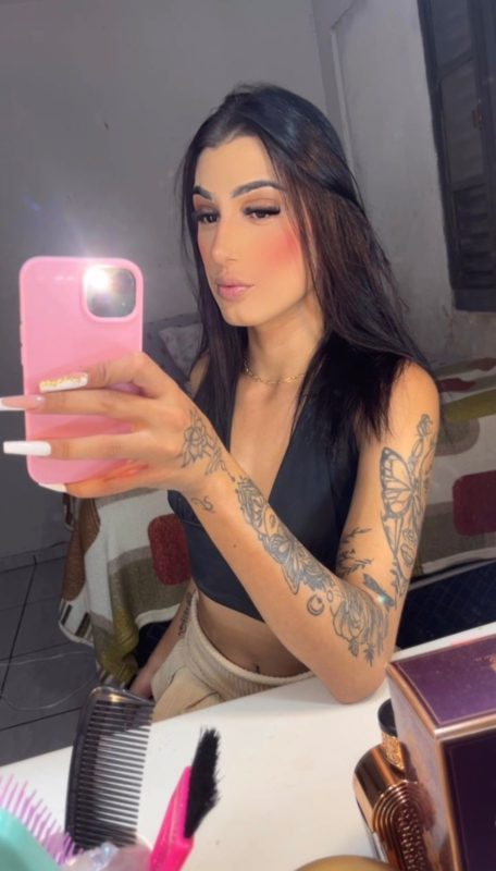 Angel Victoria 19