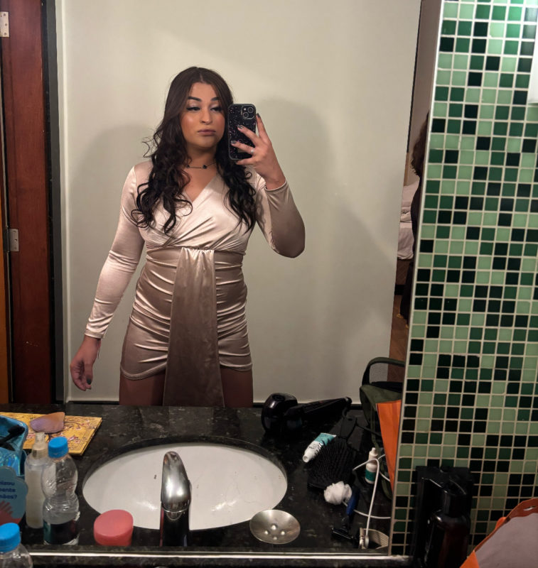 Lari Gostosinha 3