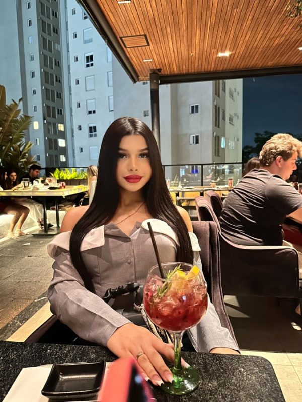 Sofia Angellot 13