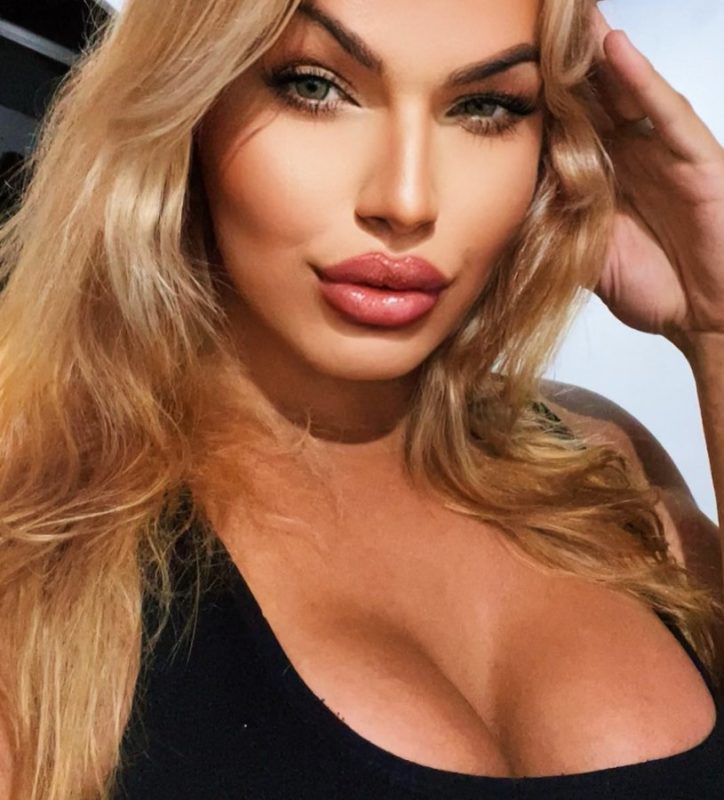 Mia Fortunatto 28
