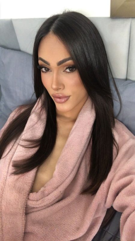 Laisa Muniz 11