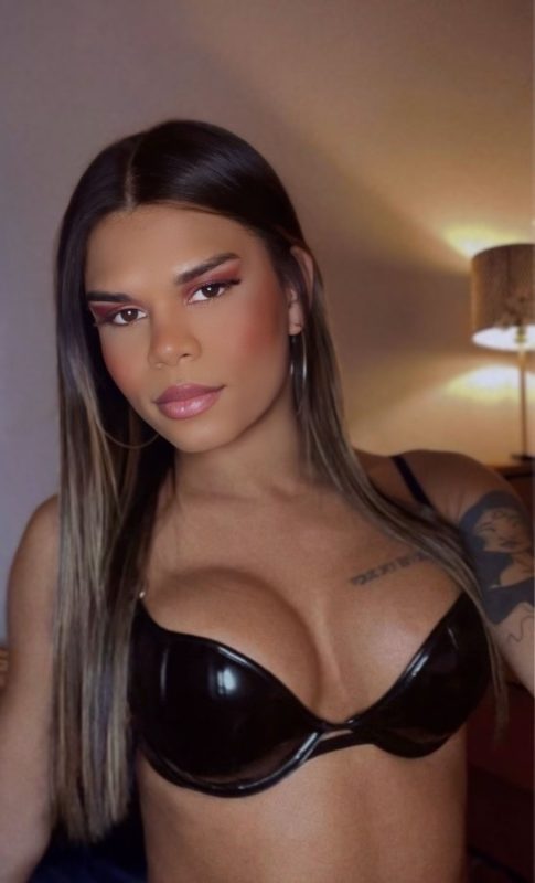 Esther Ribeiro 11