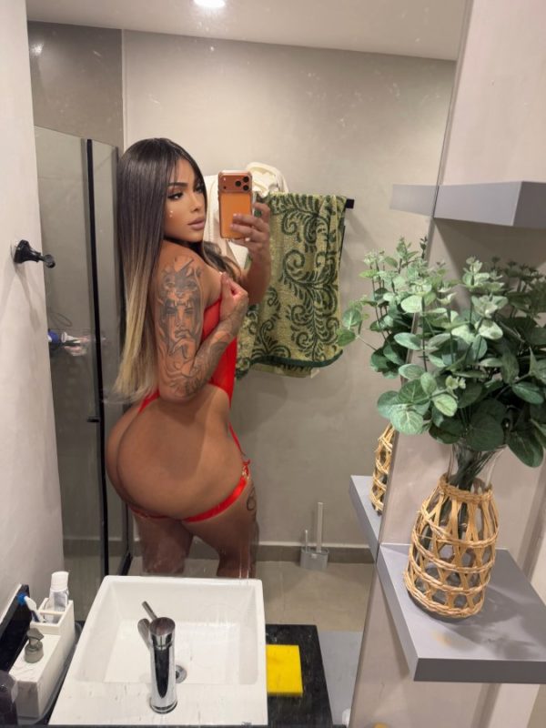 Esther Ribeiro 1