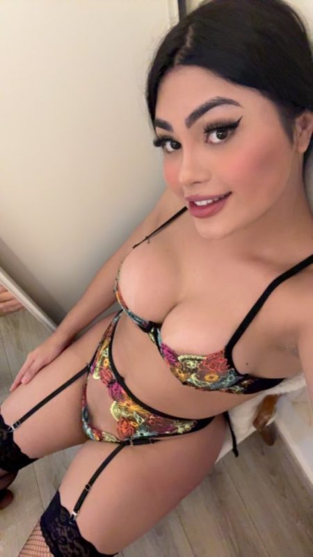 Karine Leal 10