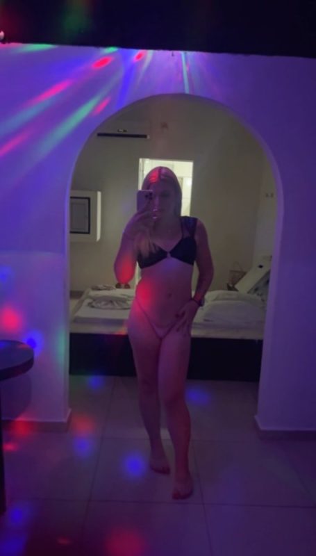 Raphaella Klein 9