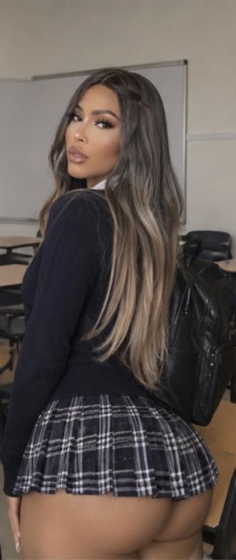Esther Ribeiro 62