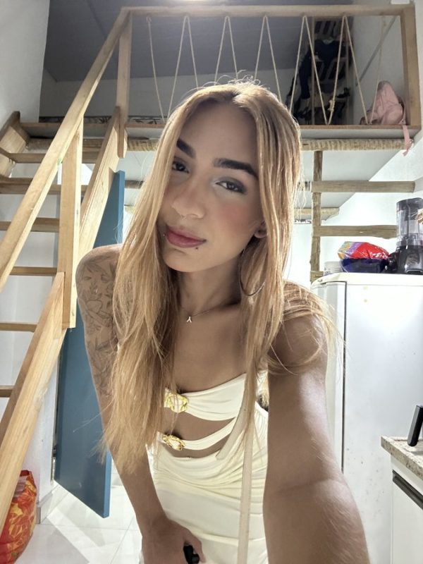 Yasmin Cartier 7