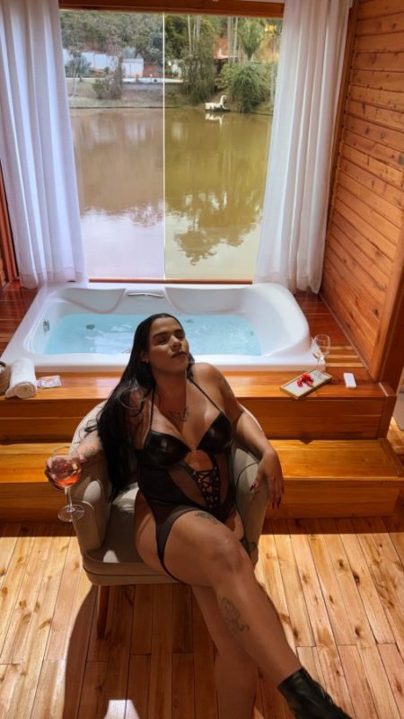 Francine Paixão 12