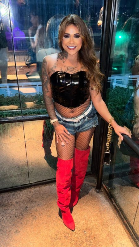 Rebeca Santos 8
