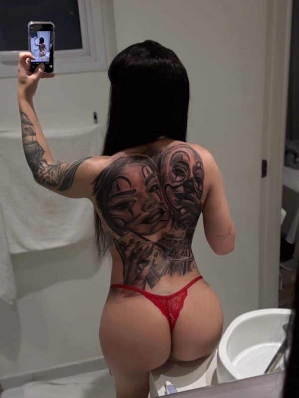 Bruna Louize 19