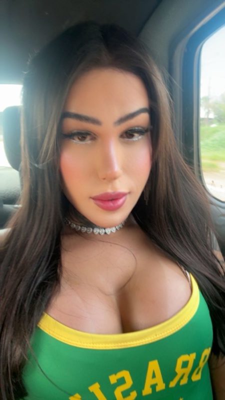 Bruna Louize 221