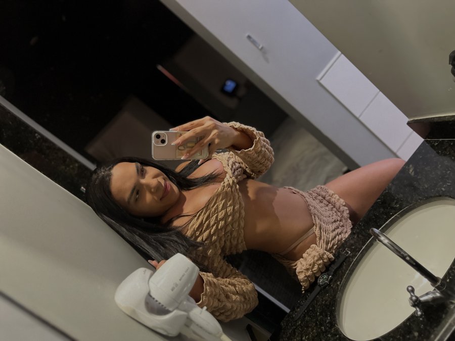 Larissa Vitória 2