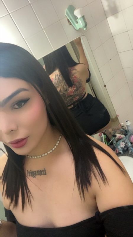 Aghata Mirella