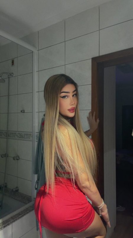 Bruna Louize 68