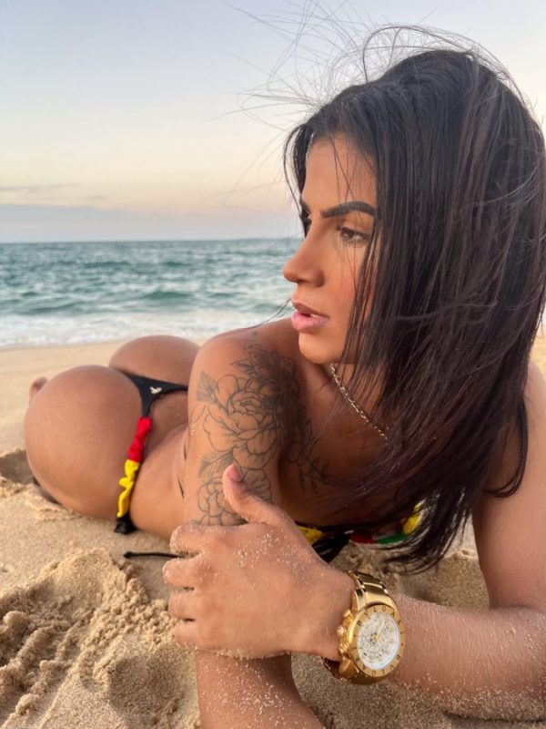 Lorrayne Silva 18