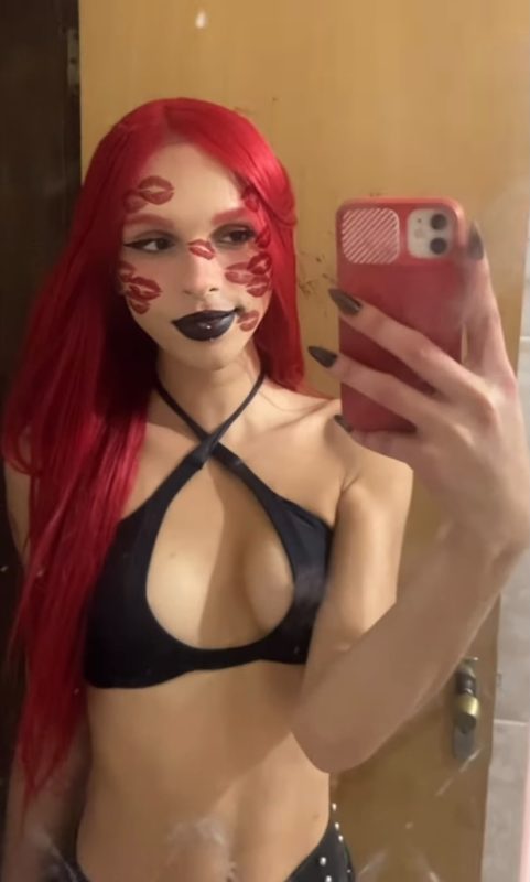Rafaella Brandao 22