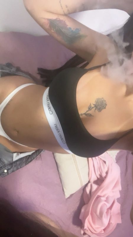 Larissa 8