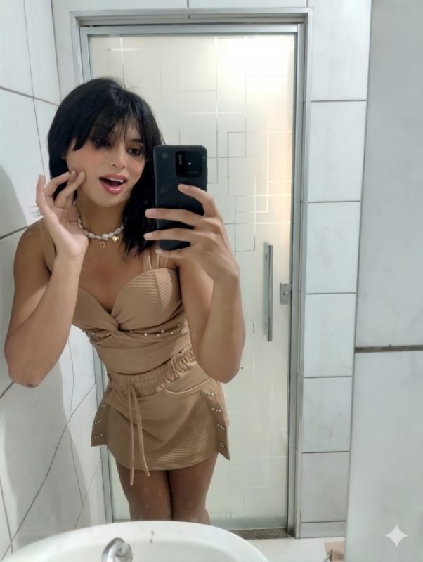 Laís Parker 19