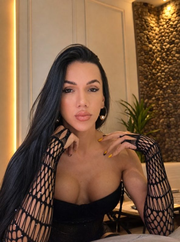 Amanda 33