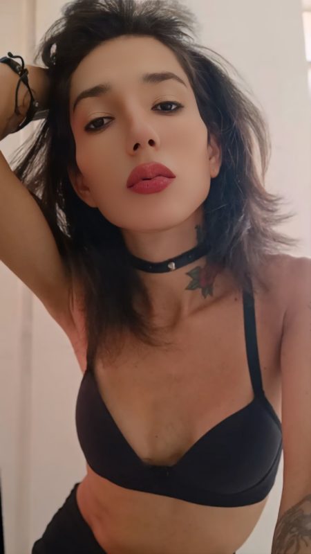 Nicole Dark 1