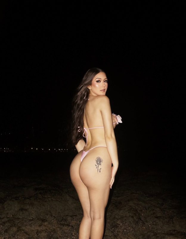 Letícia Dias 12