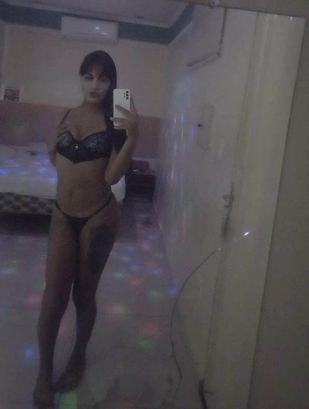 Índia Ninfa Hadassa 18