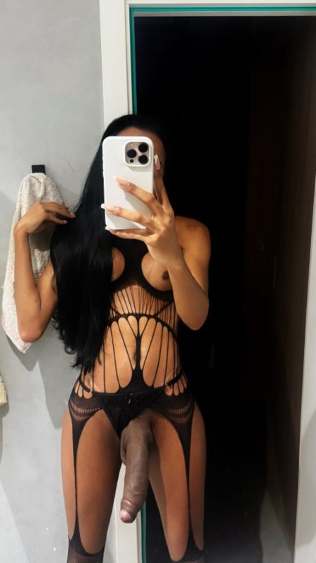 Samanttha Fontannaz 43