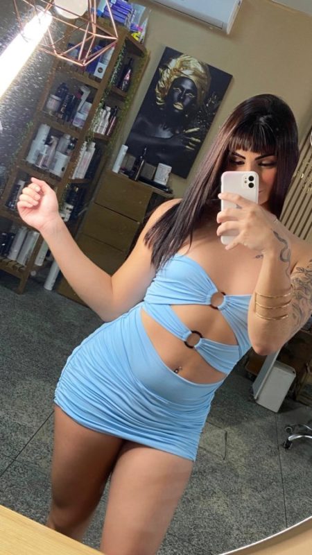 Laura Transex 32