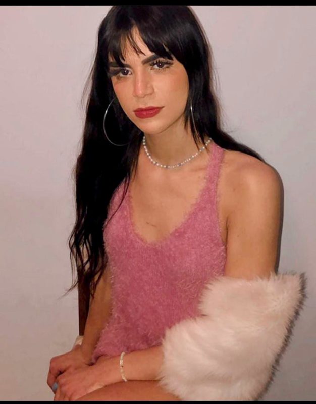 Bia Melo 21