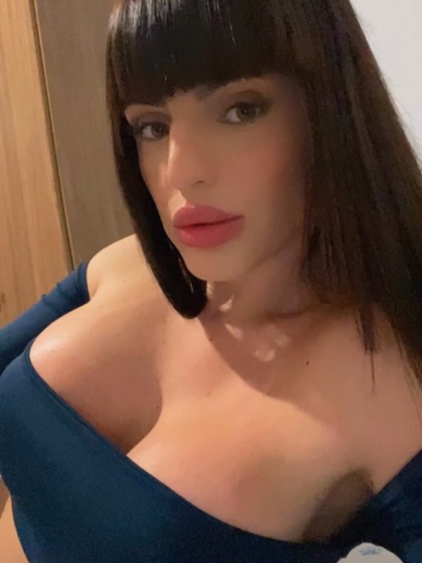Thalia Dias 5
