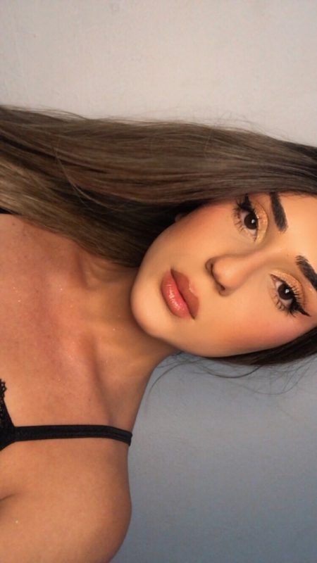 Anitta Sinclair 13