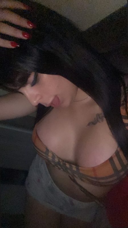 Laura Transex 11