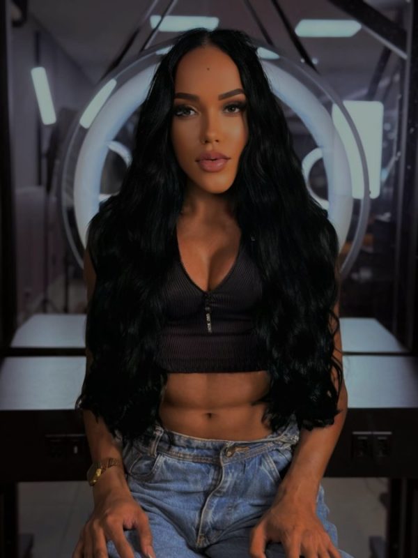 Samanttha Fontannaz 6